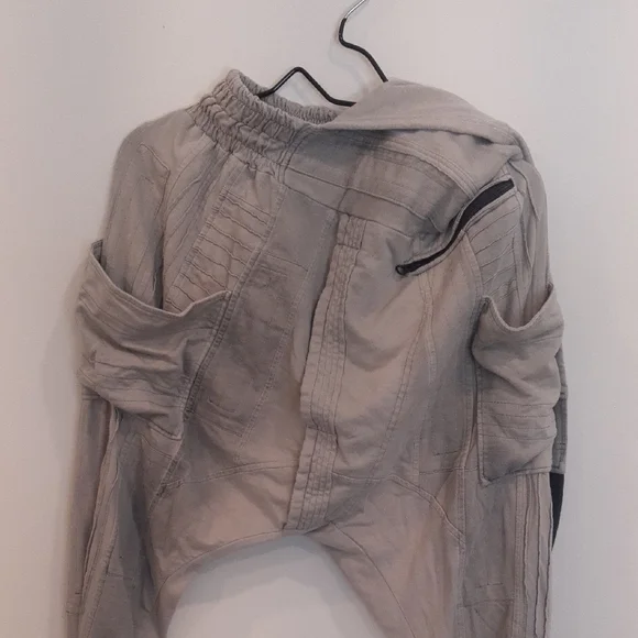 DEMOBAZA Gray/Beige Cargo Pants with Tapered Legs - Picture 5 of 15